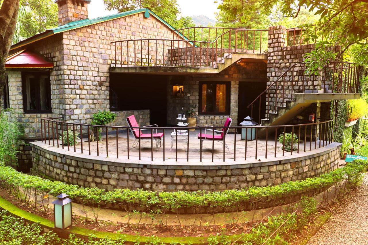 The Den Corbett Resort Chilkiya Range Exterior foto