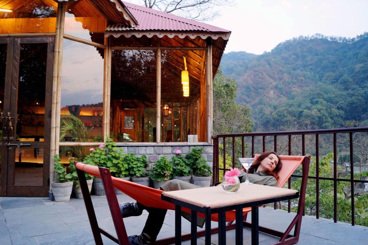 The Den Corbett Resort Chilkiya Range Exterior foto